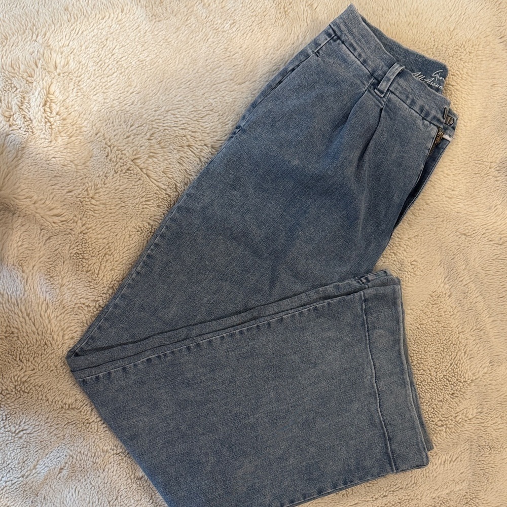Gloria Vanderbilt Light Blue Denim Pants